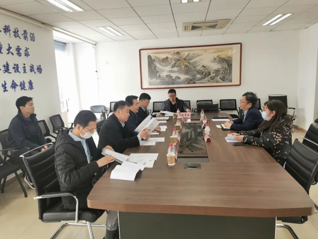 全國(guó)人大代表、內(nèi)蒙古興安盟委書(shū)記張曉兵一行到訪中國(guó)農(nóng)業(yè)科學(xué)院農(nóng)產(chǎn)品加工研究所